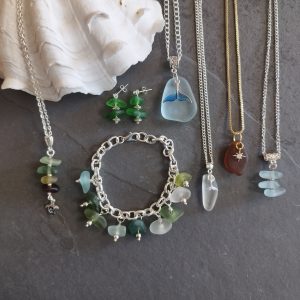 Friday 23rd October (am): 2hr Seaglass Jewellery at Cirencester College